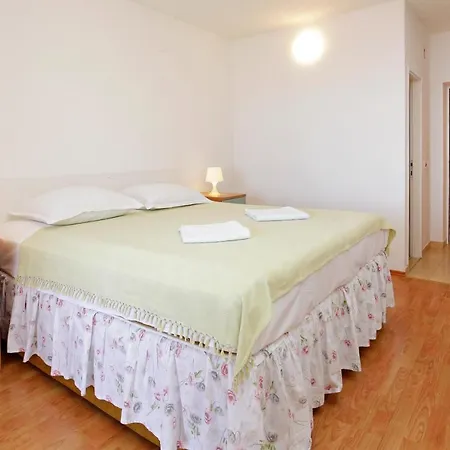 Apartament Brelamed