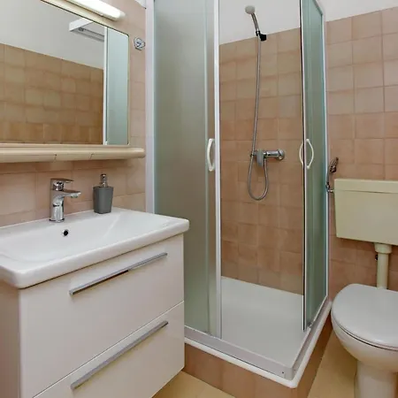Apartament Brelamed *