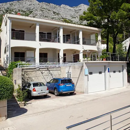 Apartament Brelamed *